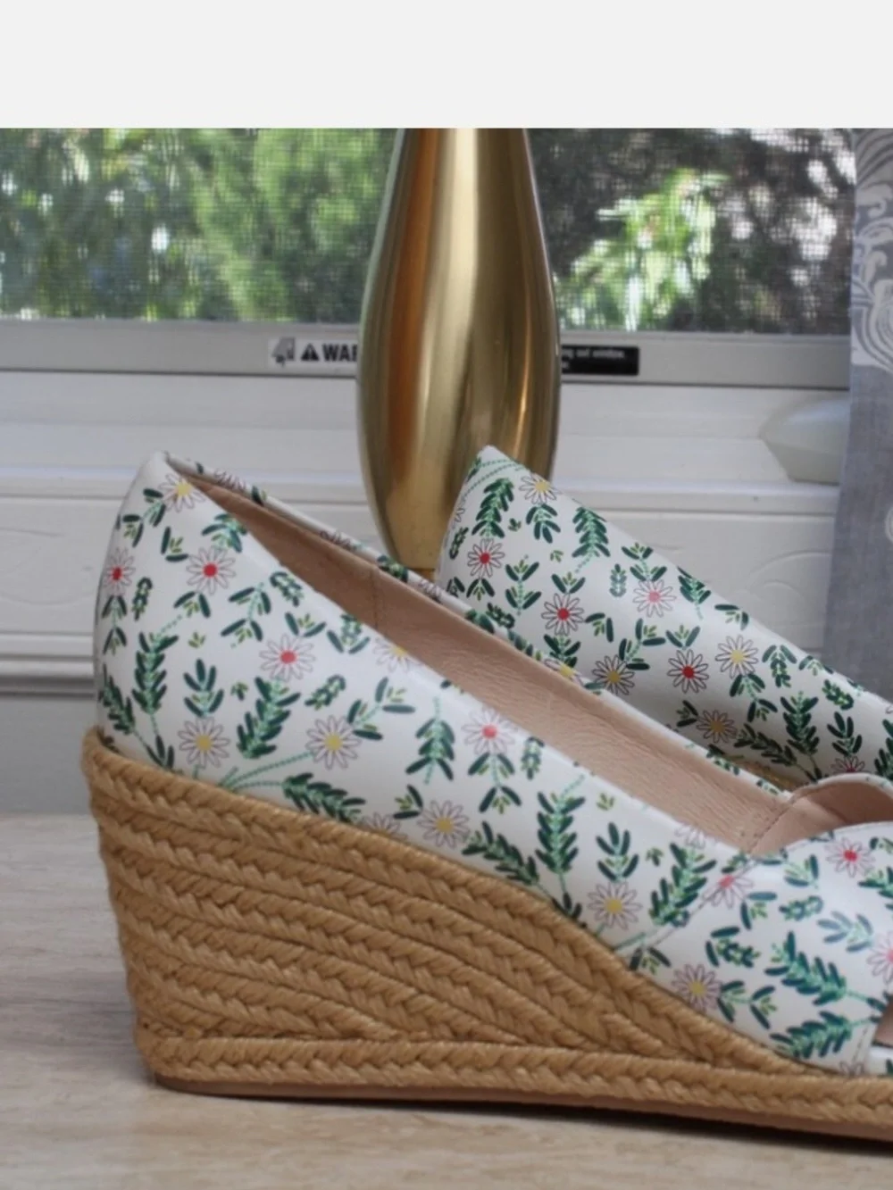 Jack Rogers Criss Cross Floral Wedge Sandals - Women's Espadrille size 8 NWT